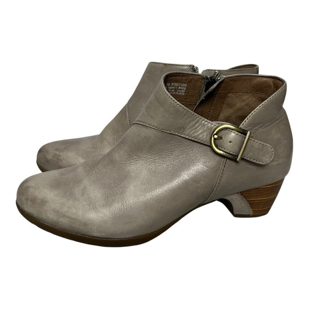 Dansko Darbie Boot Stone Short Bootie 8.5-9